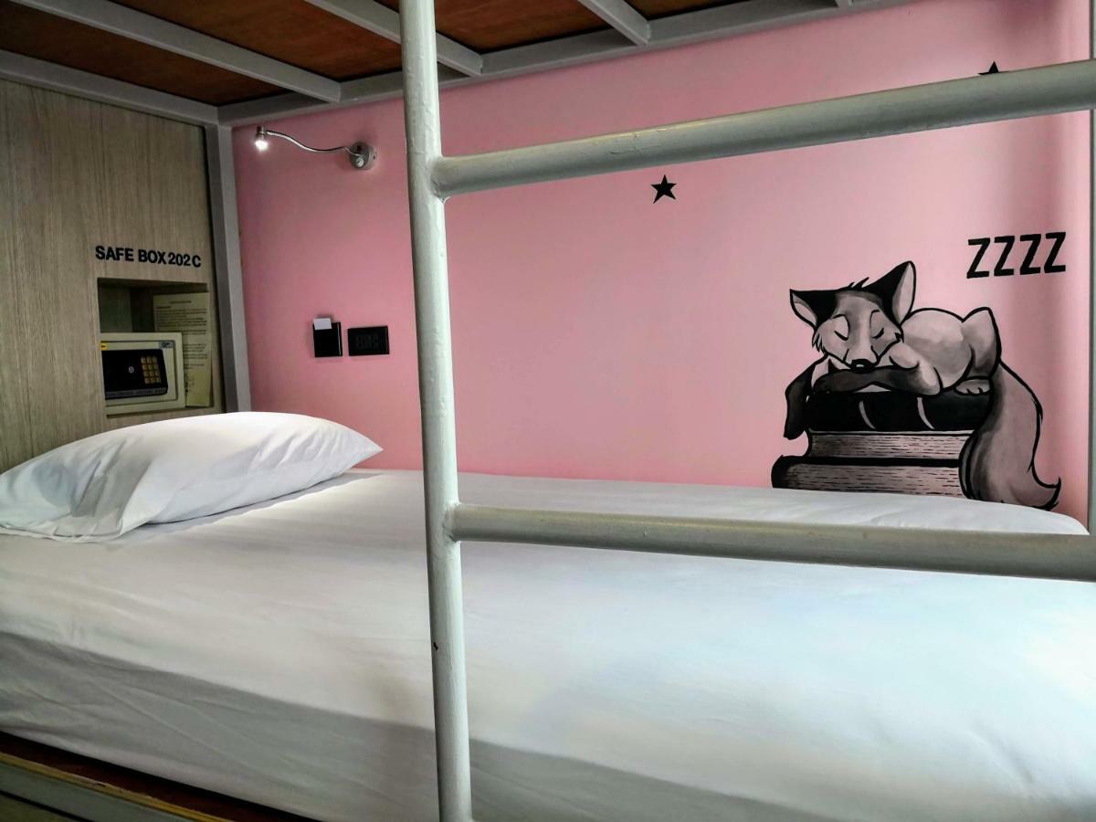 Asleep By Lantana Hostel Pattaya Exterior foto