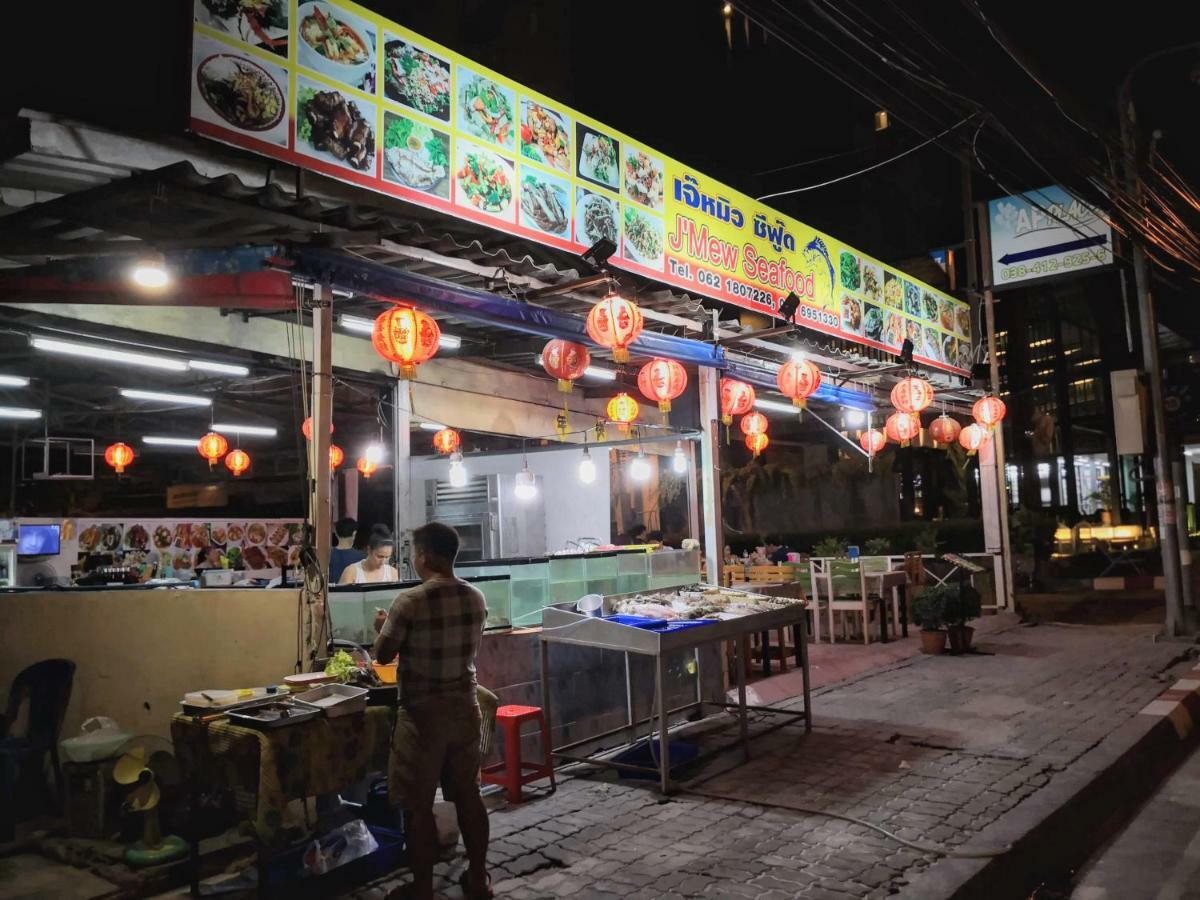 Asleep By Lantana Hostel Pattaya Exterior foto
